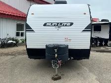 2021 Sunlite 16BH, COMPACT SUV TOWABLE - Photo 11
