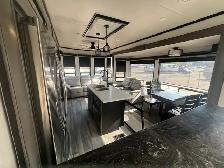 2022 FOREST RIVER CEDAR CREEK 40CBAR, PARK MODEL, SPACIOUS - Photo 12