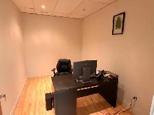 Retail/Office Space For Lease On Lake Shore In Etobicoke! - Photo 8