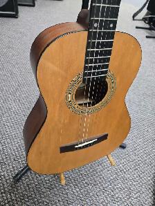 Squier 3/4 MA-1 Acoustic Guitar - Photo 4