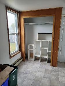 107 Broad Street Apt 2 - 3 Bedroom Apartment - Photo 8