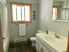 3 Bdrm 2 bath house for rent in Balfour - Photo 2