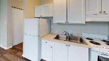 A place to call home, Downtown Bachelor Apartment - Photo 6