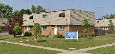 Three Bedroom Townhomes - Forest Glade - Esplanade Drive