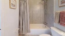 Downtown 2 BD APT with Balcony - Photo 5