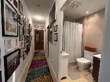 Market Wharf: 2 Beds 1 Bath Condo w/ Prkg- St. Lawrence Market - Photo 2