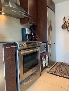 Market Wharf: 2 Beds 1 Bath Condo w/ Prkg- St. Lawrence Market - Photo 11