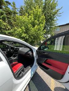 Jaguar xe 35t r-sport - Photo 5