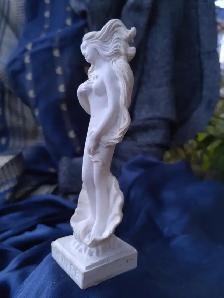 REBIRTH MAGIC!  4.72' CLASSIC Italian Venus Statuette