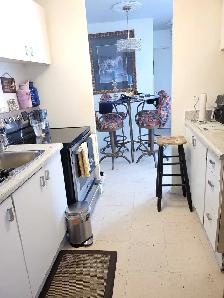 ROOMMATE WANTED ALL INCLUSIVE - Photo 8