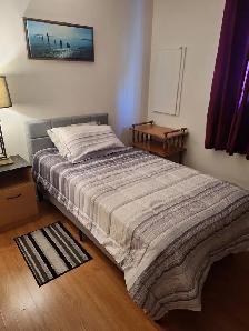 Chamber à louer/Room for rent