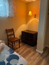2 Bedroom Bright Furnished Basement - Photo 7