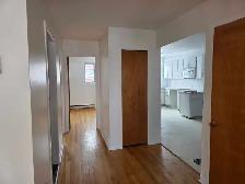 5 1/2 available in Lasalle September 1st - Photo 3
