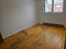 5 1/2 available in Lasalle September 1st - Photo 7