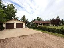 2227 SF 3 Bedroom Bungalow Acreage - Garage, Pole Barn, Shelters - Photo 22