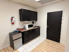 1,200 SF Retail or Office For Lease On Lake Shore In Etobicoke! - Photo 9