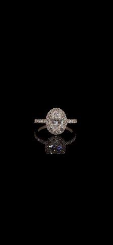 2.05CT Oval Halo Lab Diamond Ring | 14K Gold | VVS2 E | IGI