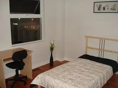 Clean, Spacious Room for Rent – Sept 1 Move-In –