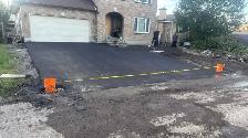 asphalt driveway - Photo 8