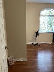 3-Bedroom Upper Unit for Rent – Thorold - Photo 2