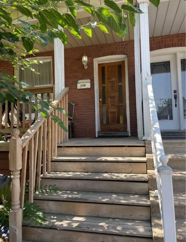 Master bedroom (Bloor/Dufferin) in 4 bed  1 bath house