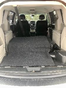 Disability conversion van - Photo 6