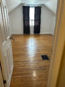 ALL INCLUSIVE ROOM FOR RENT NEAR MOHAWK COLLEGE - Photo 3