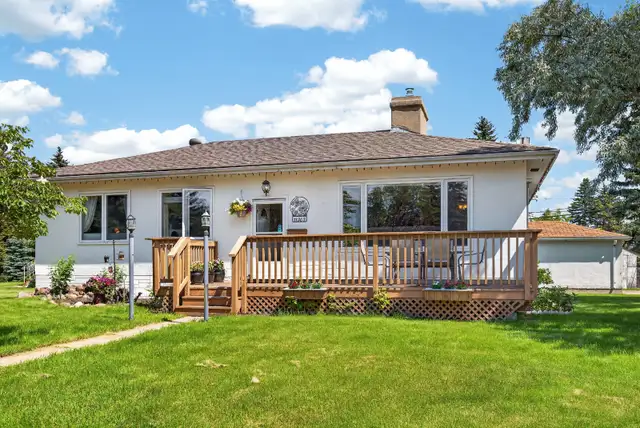 HUGE corner lot for sale! 5 bed, 2 bath with basement suite!