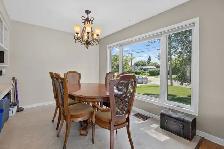 HUGE corner lot for sale! 5 bed, 2 bath with basement suite! - Photo 4