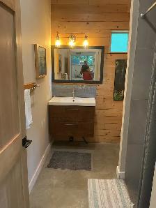 FURNISHED WALK OUT BASEMENT SUITE IN SANDY HOOK - Photo 7
