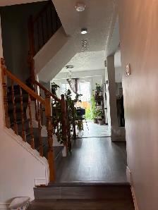 3 Bedroom Townhouse for Rent in Orleans - Photo 2
