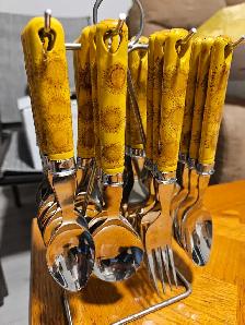 Sunflower Pattern Cutlery Set