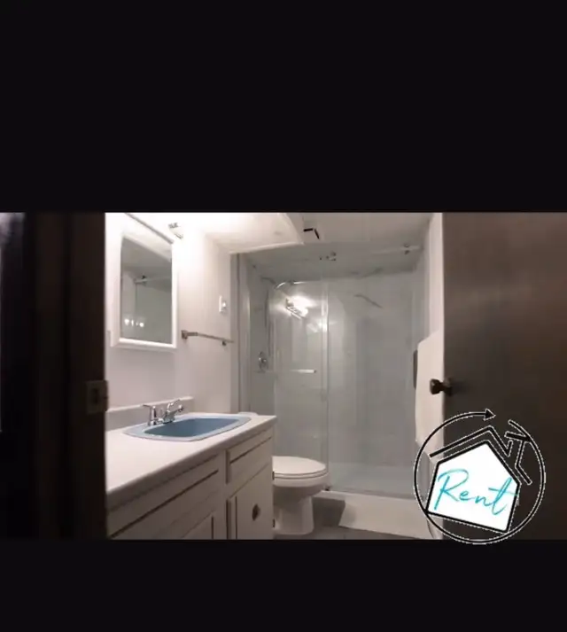 Basement for rent in Fort Richmond (University of Manitoba)