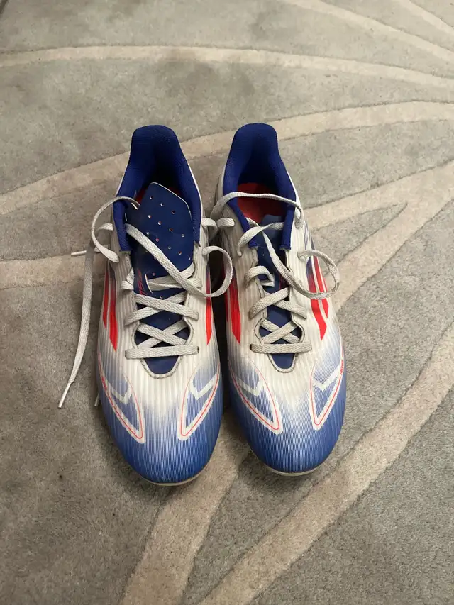 Used Adidas F50s Size 6