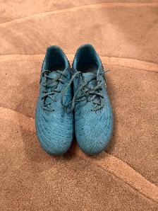 Used Nike Phantoms Size 8.5