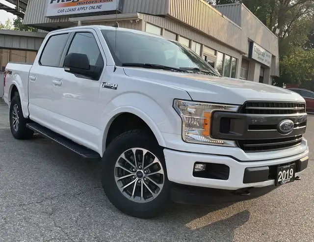 2019 Ford F 150 XLT SuperCrew 5.5-ft. Bed 4WD - FX4! NAV! BACK-U