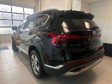 2023 Hyundai SANTA FE PREFERRED PKG | AWD | NAVI | CAM | ONE OWN - Photo 3