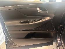 2023 Hyundai SANTA FE PREFERRED PKG | AWD | NAVI | CAM | ONE OWN - Photo 9