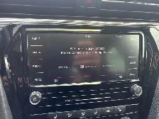 2021 Volkswagen Passat HIGHLINE, Leather, Sunroof, Htd. Seats, A - Photo 16