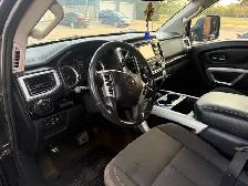 2017 Nissan titan - Photo 7