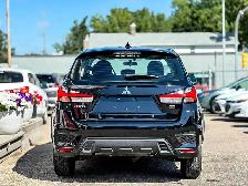 2024 Mitsubishi RVR AWD (No Accidents) - Photo 6
