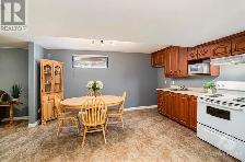 Beautiful 2 Bedroom Unit in the Heart of Orleans - Photo 2