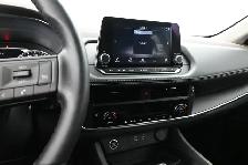 2023 Nissan Rogue S AWD Heated Seats, Push Button Start, Just Ar - Photo 18