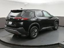 2023 Nissan Rogue S AWD Heated Seats, Push Button Start, Just Ar - Photo 37