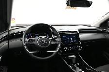 2023 Hyundai Tucson Preferred Heated Seats/Wheel, Bluelink, Adap - Photo 18