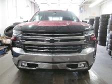 2019 Chevrolet Silverado 1500 LTZ - Photo 2