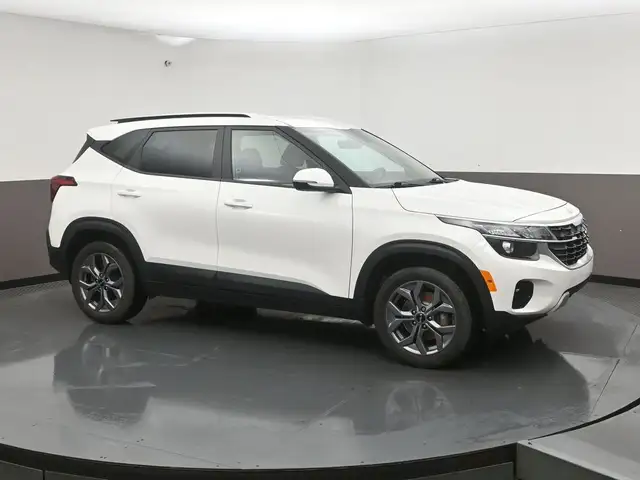 2024 Kia Seltos LX AWD Backup Camera, Apple CarPlay/Android Auto