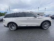 2025 Lincoln Aviator Reserve - Photo 2