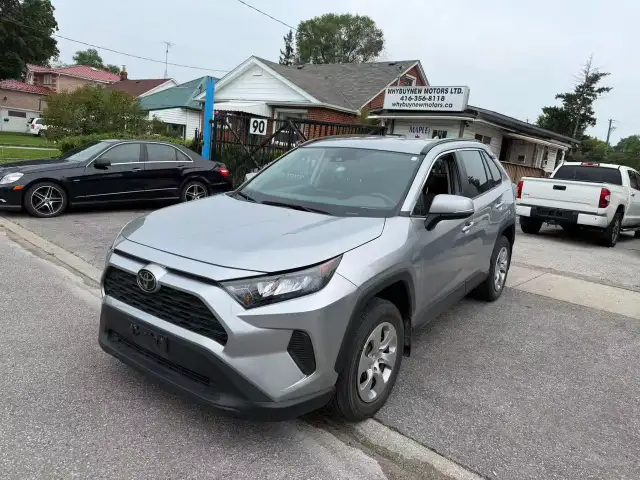 2020 Toyota RAV4 LE AWD