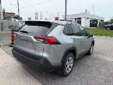 2020 Toyota RAV4 LE AWD - Photo 4